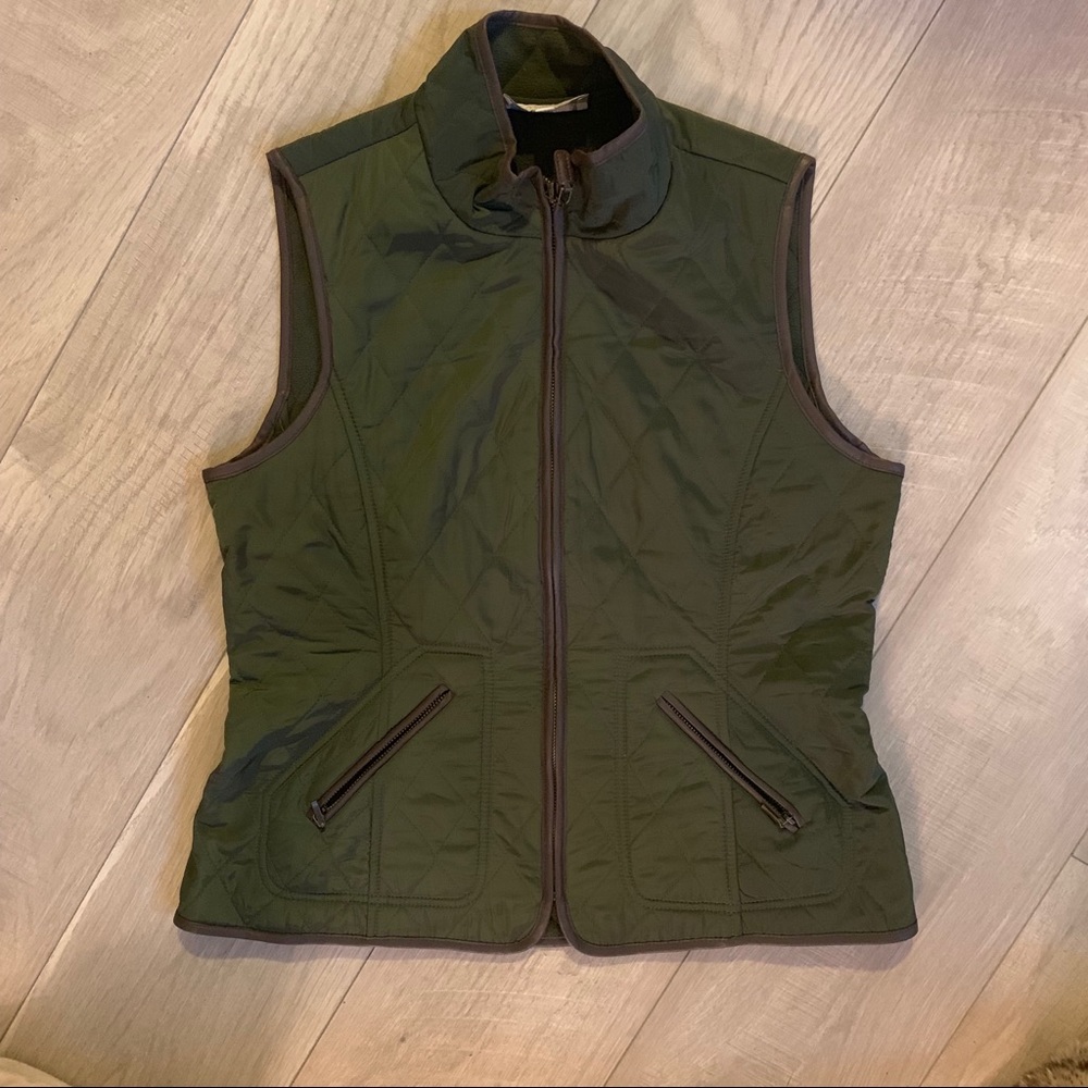 Talbots olive green puffer best with brown details